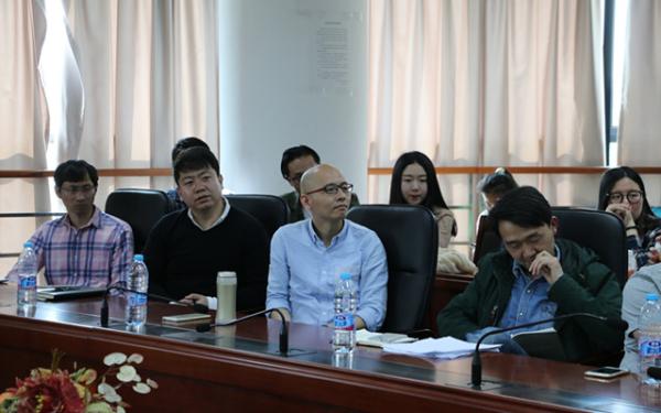 书斋内外的政治哲学：解释世界，还是改变世界？