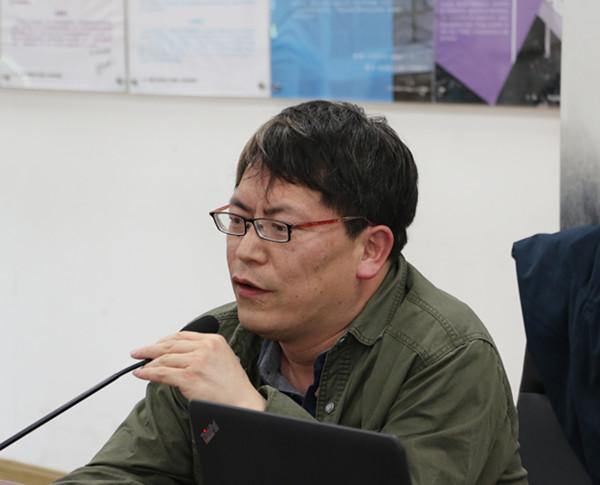 书斋内外的政治哲学：解释世界，还是改变世界？