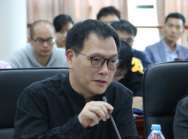 书斋内外的政治哲学：解释世界，还是改变世界？