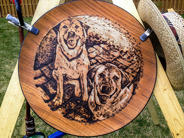 趣看｜放大镜晒个日光浴会怎样？答案全在画作里