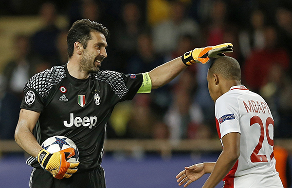 39岁布冯欧冠621分钟不丢球：希望人们看到我离开会伤心