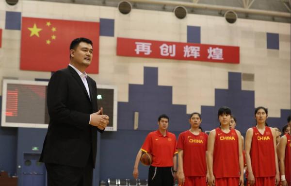 为当篮协主席姚明推掉天价代言，当时他就念了两句诗……