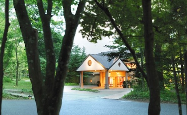 又到结婚旺季，如何办一场宾主尽欢的目的地婚礼