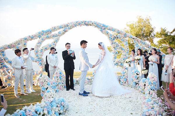 又到结婚旺季，如何办一场宾主尽欢的目的地婚礼