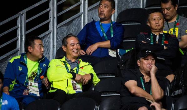 蔡振华喊话国羽：年轻队员陷入热恋，会断送运动生命影响人生