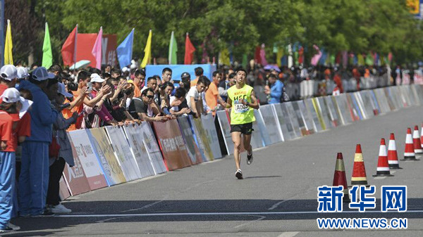 多年跑步送外卖！全运马拉松群众组亚军竟是这样炼成的