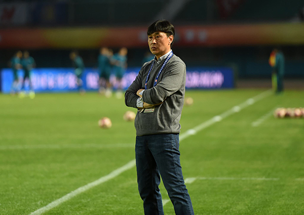 《人民日报》：中超“土帅”仅剩3人，窘境与足球大环境相关