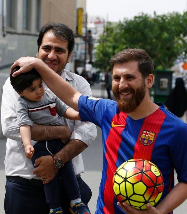 梅西新替身有着落了！因为太像，这个伊朗小伙被请进警察局