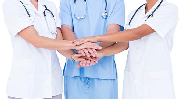 斯坦福大学华人医生对比中美医疗：八成美国医生自由执业