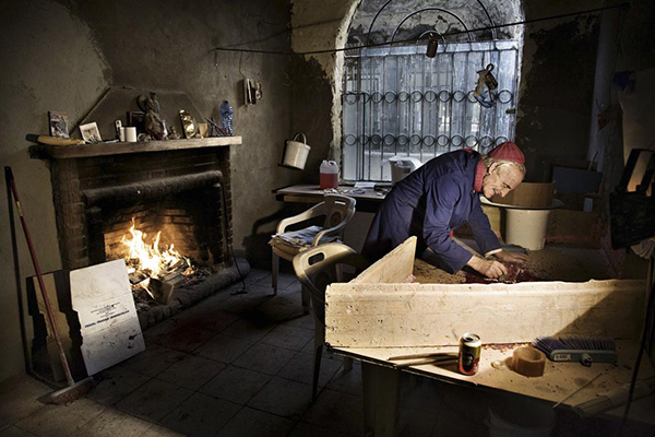 趣看｜搭建在信仰上的建筑：91岁老人花54年独自造教堂