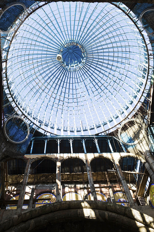 趣看｜搭建在信仰上的建筑：91岁老人花54年独自造教堂