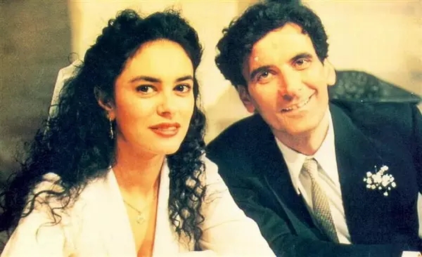 夜半歌声丨诗和海岛，永远在那里