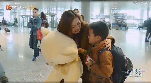 看电视丨郑恺和女友加盟《我们相爱吧》，上演“修炼爱情课”