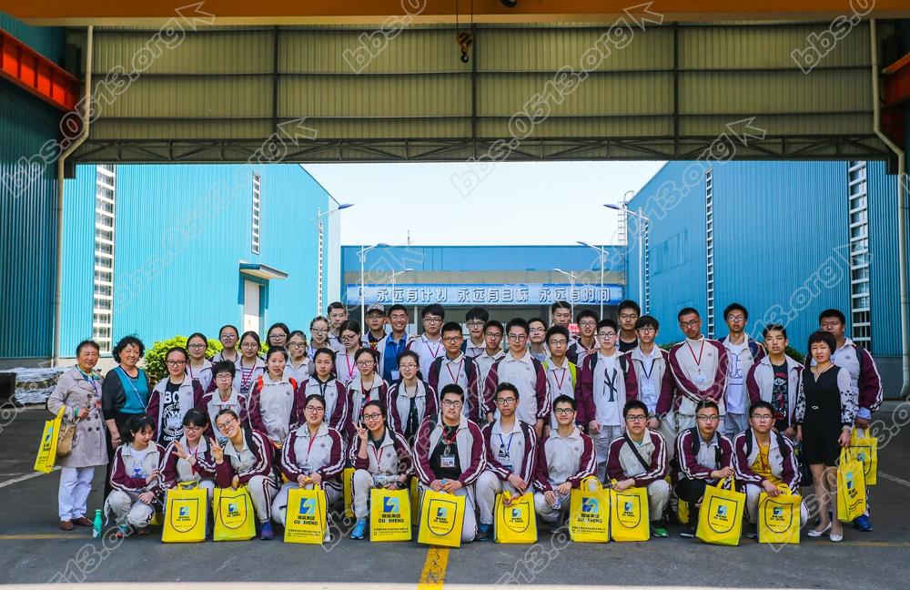 南通中学走近中国制造感受工匠精神社会实践 (1).jpg