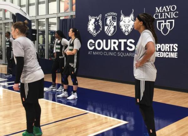 对话邵婷：被裁没有遗憾，WNBA有人专门给我洗衣服洗鞋