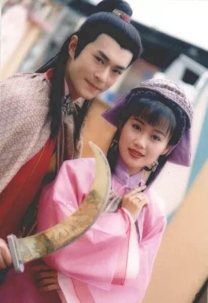 想当年丨“平平无奇”的《圆月弯刀》，不只有古天乐的颜