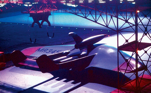 老电影中的宇宙飞船