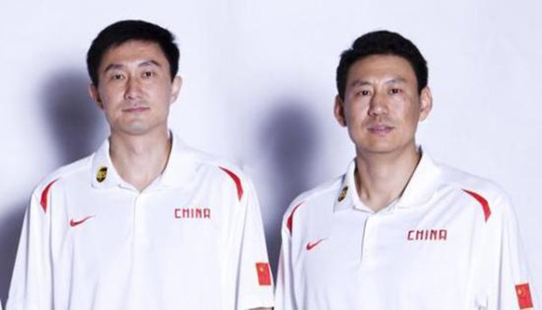 蓝队稳重、红队青春，男篮双国家队到底有何不同