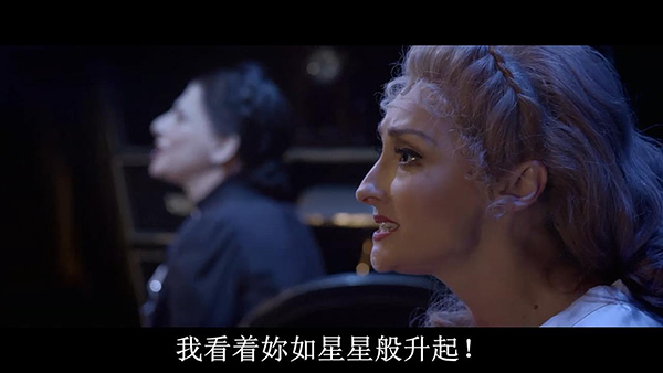 睡不着丨爱情不是走向自己的悲剧，就是走向他人的悲剧