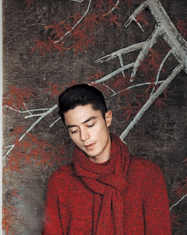 晚安｜某一线男星逆向行驶，几万网友在线围观