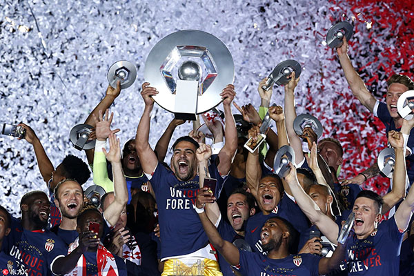 这支凶猛的青年军颠覆了法甲，他们的未来却悬而未决