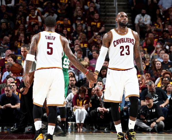 张佳玮丨惊天逆转背后：骑士不是打得差，而是打得奇怪