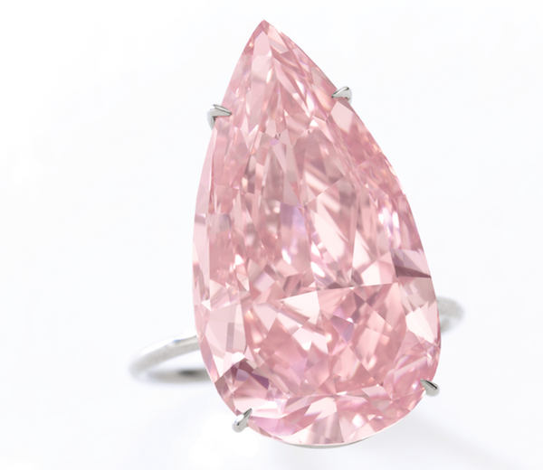 一对耳环破纪录拍出4亿人民币，彩钻拍卖要逆天