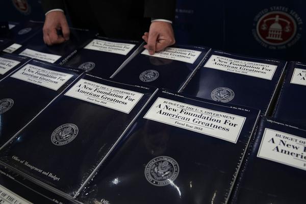 特朗普预算案揭开面纱：未来十年削减3.6万亿美元财政支出