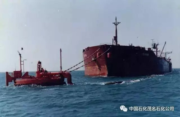 南海现蛟龙！亚洲最大管径海底输油管线投用