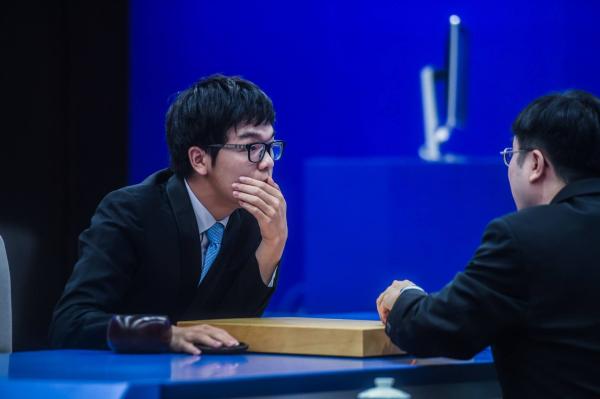 柯洁：一度认为自己离胜利很近，希望记者用中文向我提问