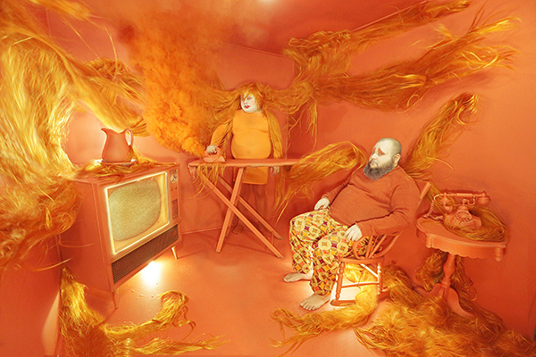 趣看｜1000小时，一个房间，11种颜色背后的故事