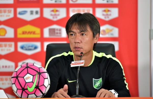 洪明甫绿城下课引韩媒关注，质疑“全运会和联赛哪个重要”