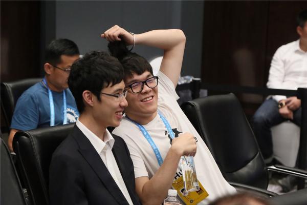 五个诸葛亮难敌一条“狗”，AI要和人类棋手分享武功秘籍