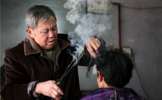 澎湃联播｜孩子没有英文名就交不到朋友？so**what！