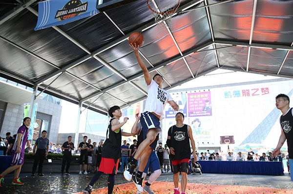 上海男篮的下一个姚明在哪里，或许他将出自这些草根赛事