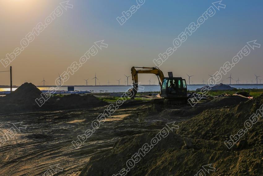 如东大豫着打造东湖滨海景观带 (4).jpg