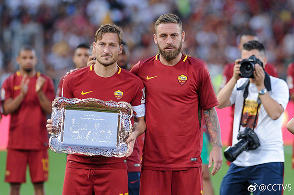 托蒂离开罗马是被逼无奈，这场催泪告别战更像是王子的葬礼