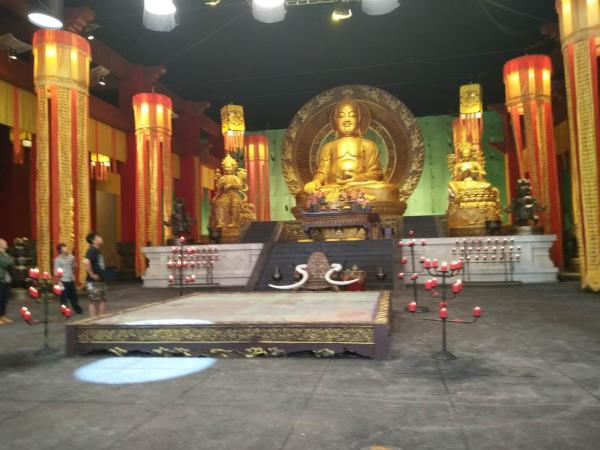 探班｜拿什么拯救你，史上最强尬聊剧组