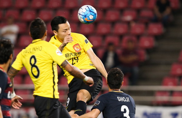 恒大延续不败金身晋级亚冠八强，许老板要的三冠王在路上