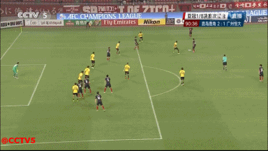 恒大延续不败金身晋级亚冠八强，许老板要的三冠王在路上