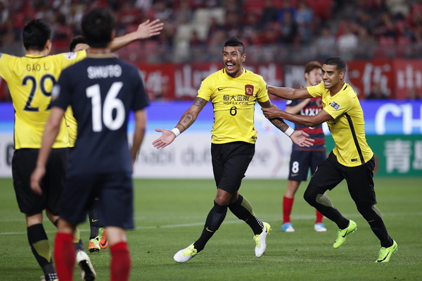 恒大延续不败金身晋级亚冠八强，许老板要的三冠王在路上