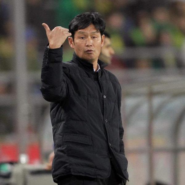 苏宁2比3上港无缘亚冠8强，这是崔龙洙在中国最后一战吗