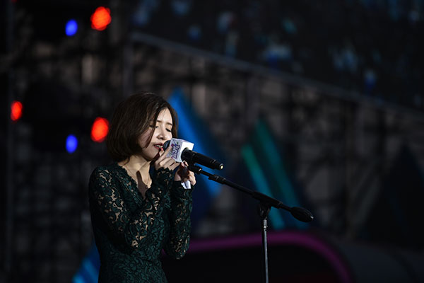 对话斗鱼联席CEO：用扣分制度管理主播，审核人员定期考试