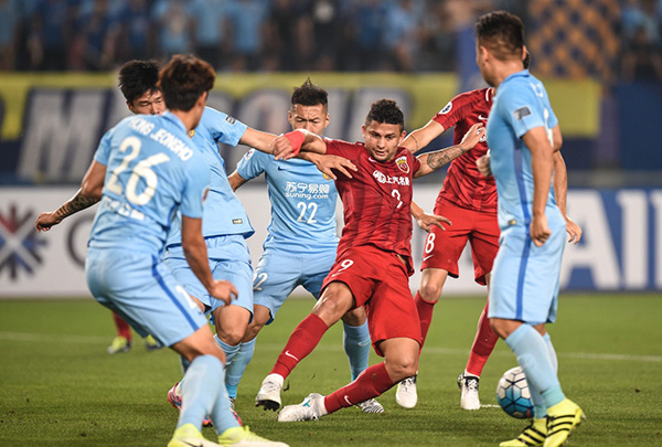 上港造就中国足坛第一火力，“绿巨人”重现了德罗巴式碾压