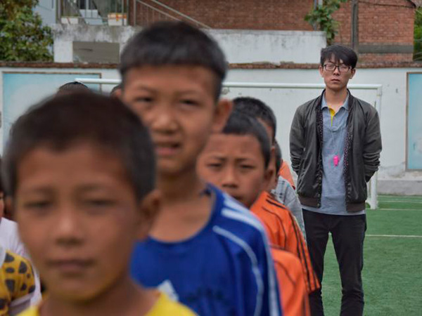 一个山区小县的校园“战术板”：走出大山，足球实现大学梦