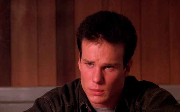 TING闻｜时隔26年，大卫·林奇的《双峰》再次让我抓狂