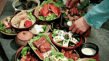 《花间提壶方大厨》就是一张刮开后中奖的彩票