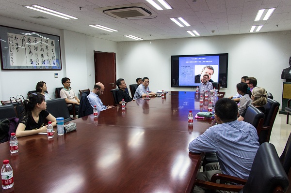 冷战史专家文安立：超越外交史的国际史研究