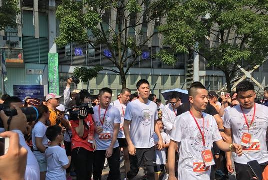 上马搞了场少儿马拉松，听听家长们怎么说