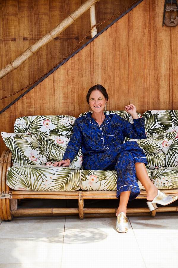 睡衣外穿去度假，毫不费力变时髦